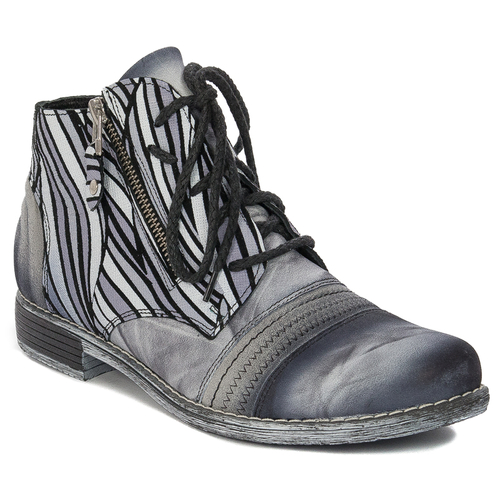 Maciejka White & Black Boots 06115-11/00-7