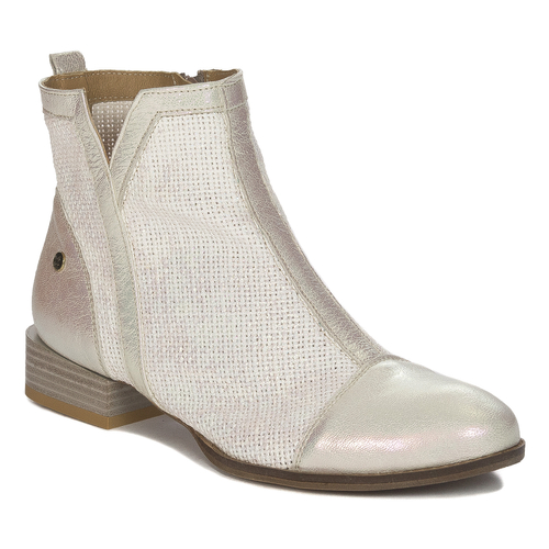 Maciejka Women's leather light beige boots