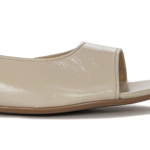 Maciejka 00554-10/00-5 Beige 501 Flat Shoes