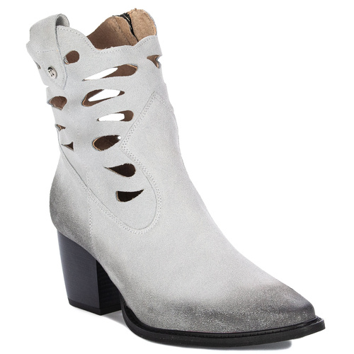 Maciejka 006412-11/00-5 White - Black Women's Boots