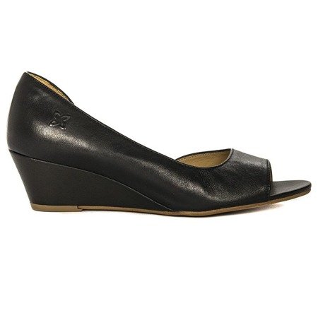 Maciejka 01304-01/00-1 Black Flat Shoes