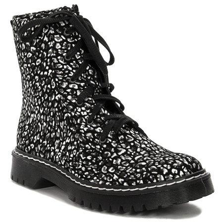 Maciejka 01609-48-00-6 Black White Lace-up Boots