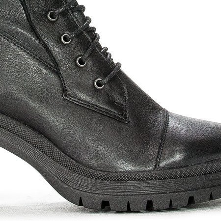 Maciejka 04782-01-00-7 Black Boots