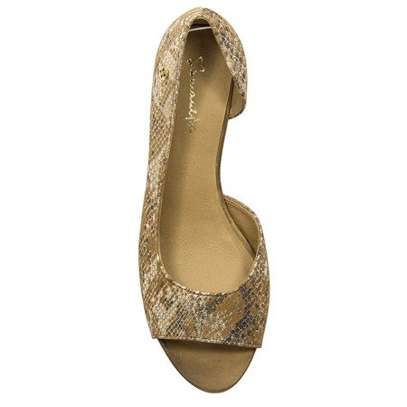 Maciejka Beige Flat Shoes 01304-18-00-5 