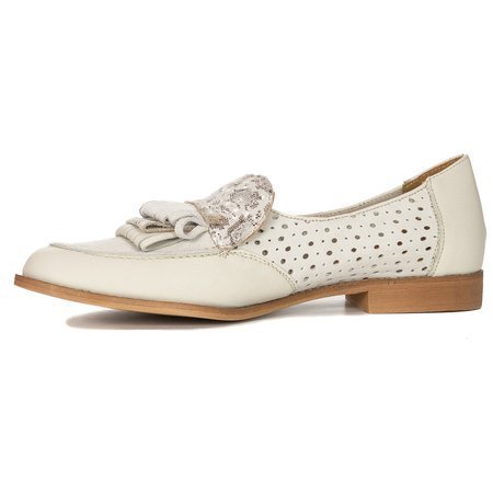 Maciejka Beige Flat Shoes 04883-04/00-5