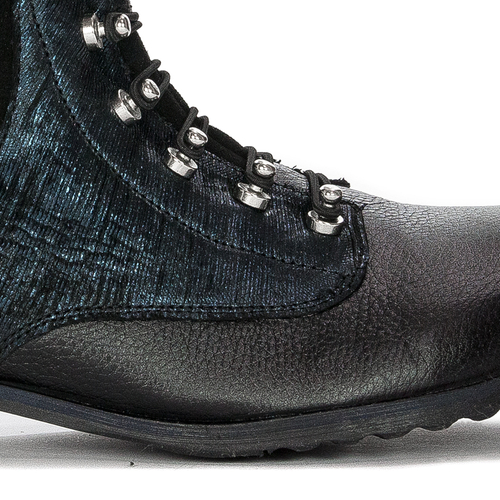 Maciejka Black Lace-Up Boots 05582-01/00-7