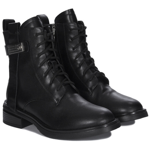 Maciejka Black Leather Boots N3113-01/00-8