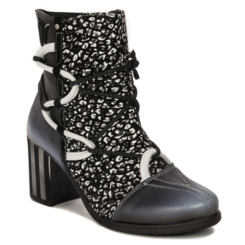 Maciejka Black+White women's Boots 05605-01/00-7