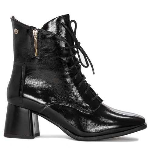 Maciejka Black women's Boots 05738-01/00-7