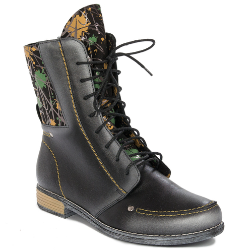 Maciejka Black women's Boots 06122-01/00-7