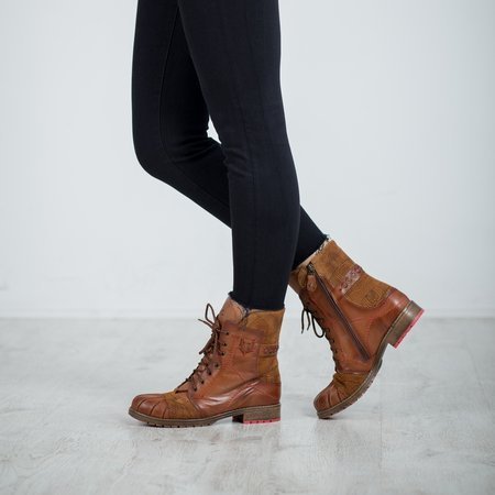 Maciejka Brown Lace-up Boots 03961-29/00-4