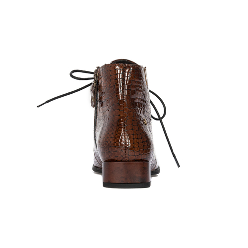 Maciejka Brown Leather women's Boots 5743C-02/00-7