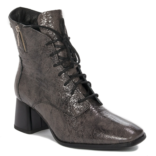 Maciejka Brown women's Boots 05738-02/00-7
