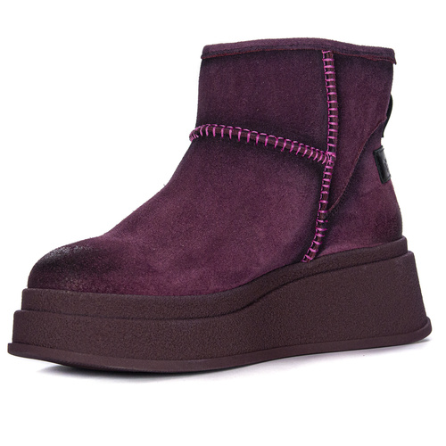 Maciejka Burgundy Snow Boots