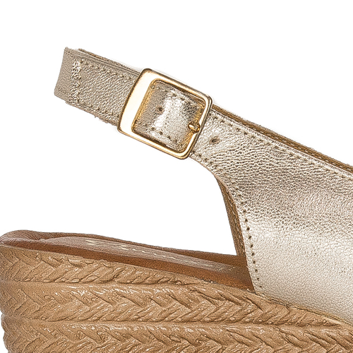 Maciejka Gold Sandals 6086A-25-00-1