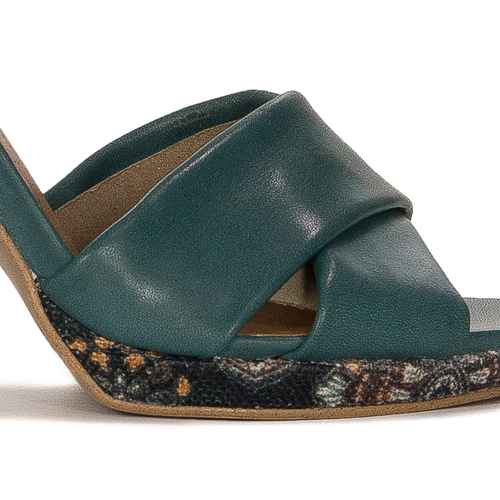 Maciejka Green Sandals 06081-09-00-5