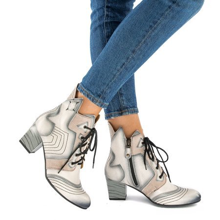 Maciejka Light Gray Lace-up Boots 03194-13/00-5