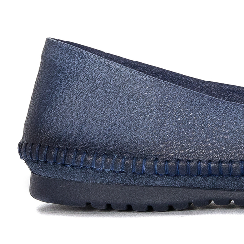 Maciejka Navy Blue Low Shoes 01930-16/00-0