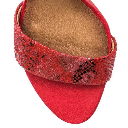 Maciejka Red Sandals 03597-08/00-5