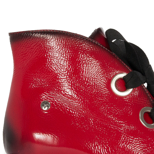 Maciejka Red women's Boots 05742-08/00-8