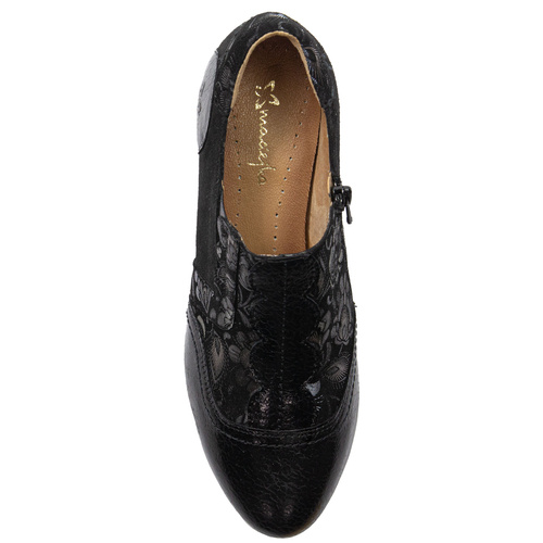 Maciejka Woman's Leather Black Low Shoes