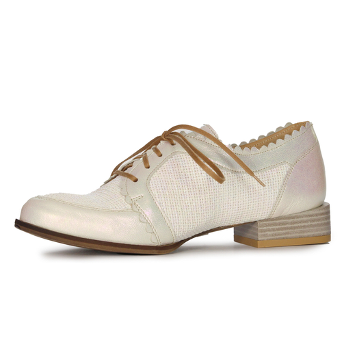 Maciejka Woman's Leather Light Beige Shoes 06452-22/00-5