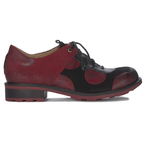 Maciejka Woman's Leather Red and Black Flat Shoes