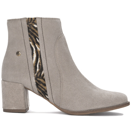 Maciejka Womens Beige Boots