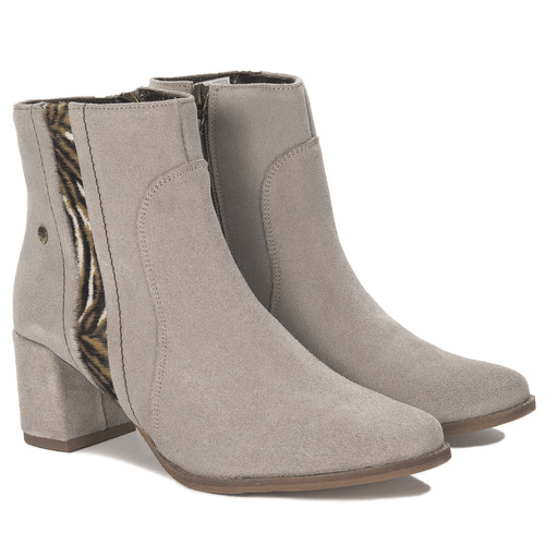 Maciejka Womens Beige Boots