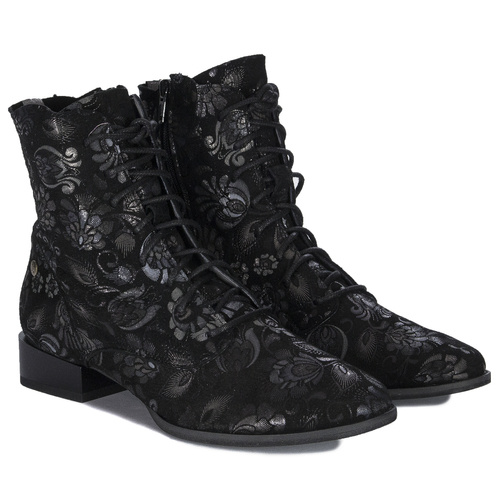 Maciejka Women's Black Lace-up Boots