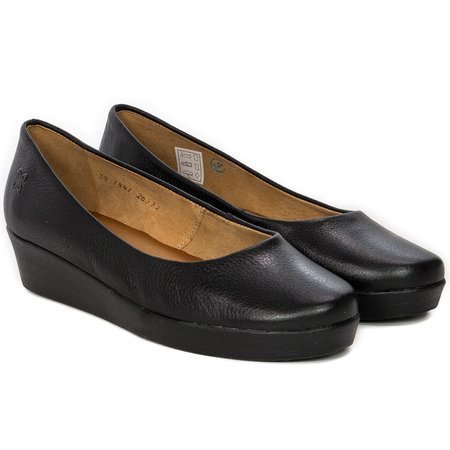 Maciejka Women's Black Low Shoes