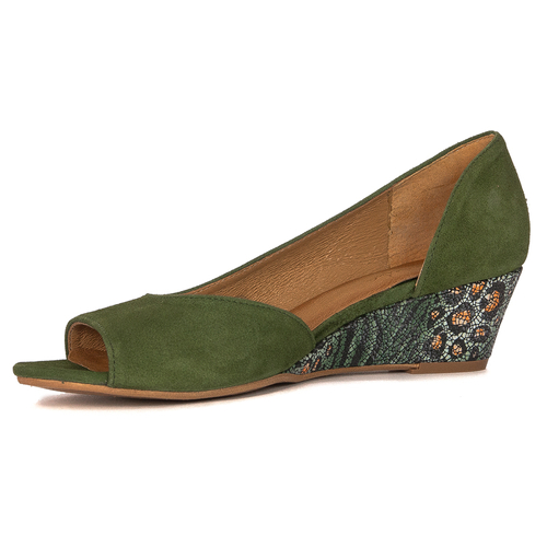 Maciejka Women's Green Low Shoes