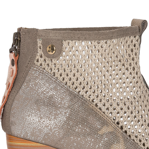 Maciejka Women's Leather Shoes Beige