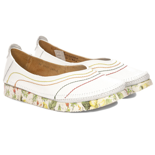 Maciejka Women's White Ballerinas 05431-11/00-5