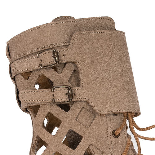 Maciejka Women's ankle boots, leather nubuck on a beige platform