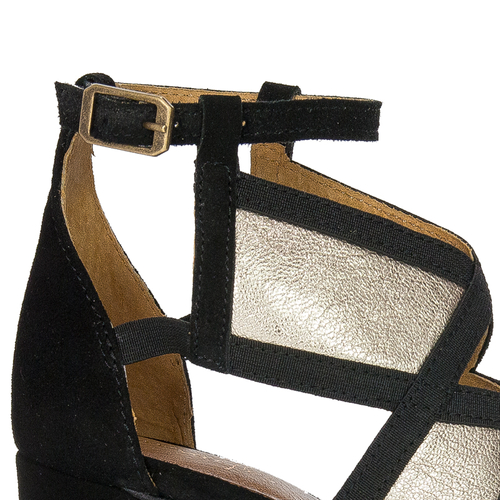 Maciejka Women's sandals in natural leather gold + black