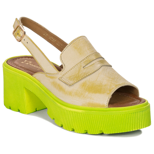 Maciejka Yellow Sandals 06039-07-00-1