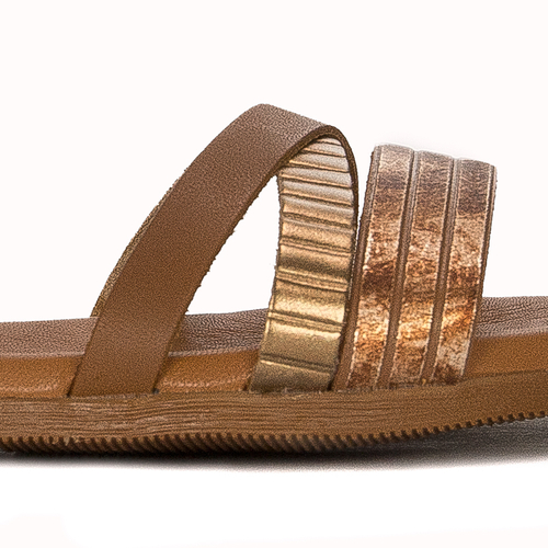 Maciejka brown leather women's flat sandals