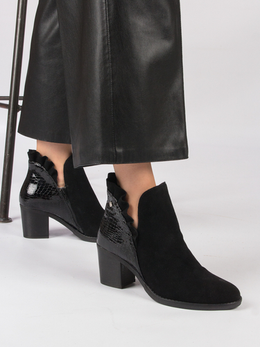 Maciejka women's Boots 04833-01/00-5 Black
