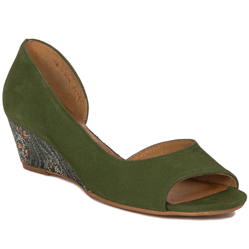 Maciejka women's Green Low Shoes
