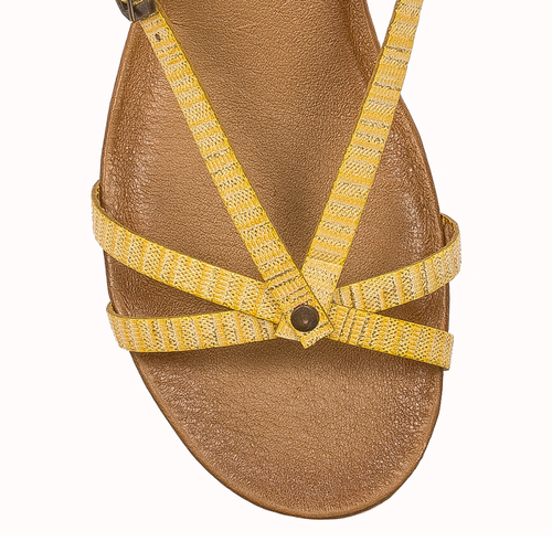Maciejka women's yellow leather Sandals