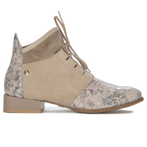 Maciejka Beige + Flowers Lace-up Boots