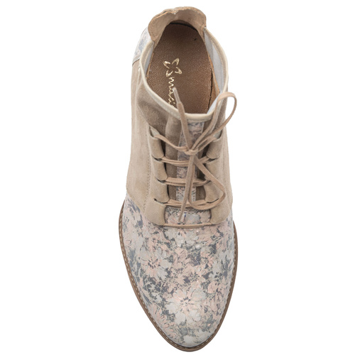 Maciejka Beige + Flowers Lace-up Boots