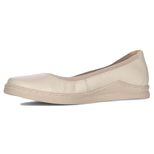 Maciejka Beige Leather Ballerinas