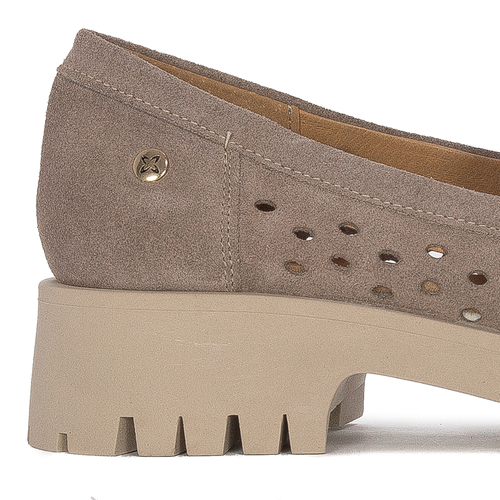 Maciejka Women's Beige Flat Shoes