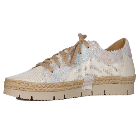 Maciejka Women's Light Beige Flat Shoes