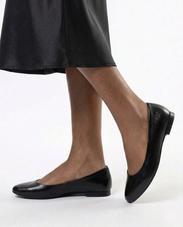 Maciejka leather ballet flats almond toe black 00873-01/00-6