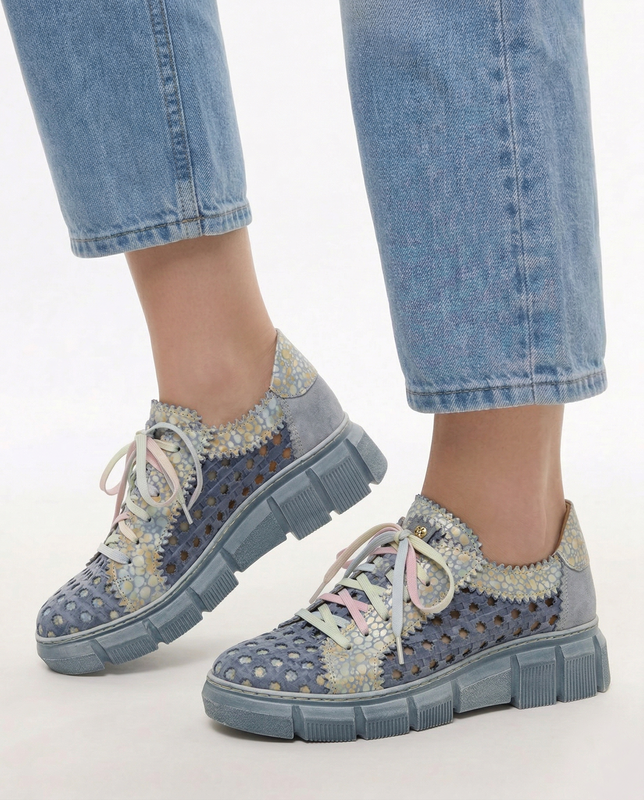 Maciejka Leather Perforated Platform Shoes Pastel Blue 05850-17/00-1