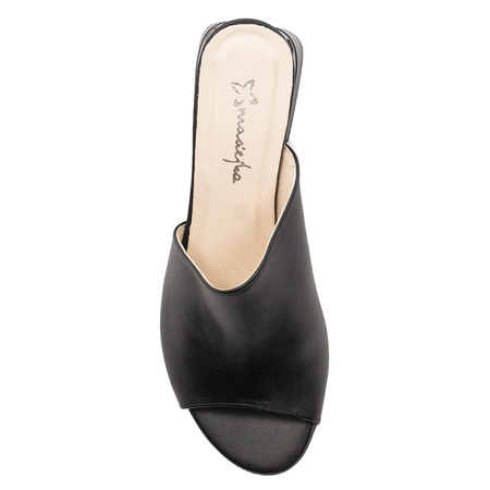 Maciejka Pistachio Women's Leather Slides