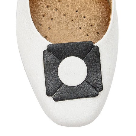 Maciejka White Pumps